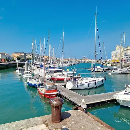 T3 Aux Sables D'olonne, Face Plage, 3 Chambres, 6 Pers. - Fr-1-331-24 *