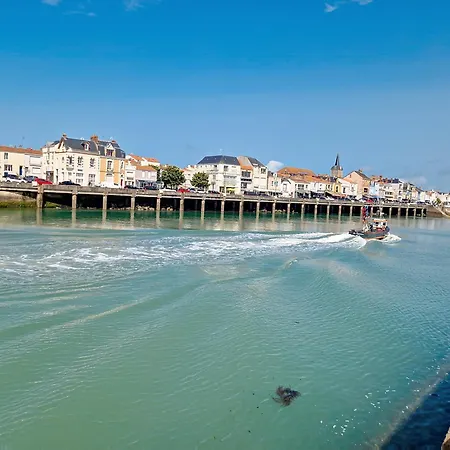 Appartement T3 Aux Sables D'Olonne, Face Plage, 3 Chambres, 6 Pers. - Fr-1-331-24 Apartmán *